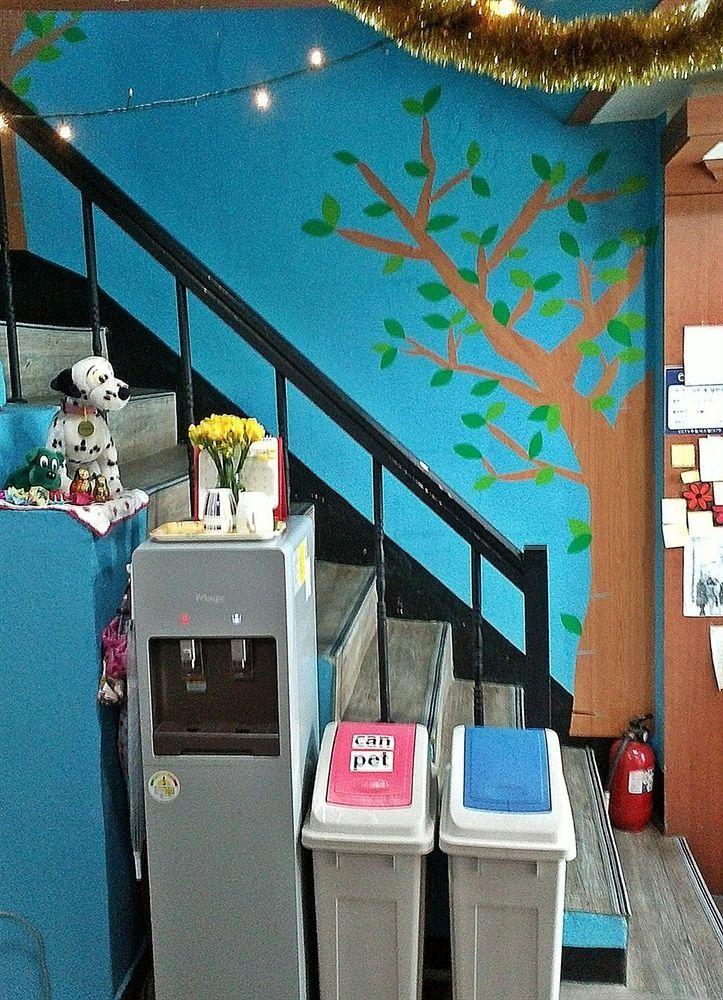 Yakorea Hostel Itaewon Сеул Экстерьер фото
