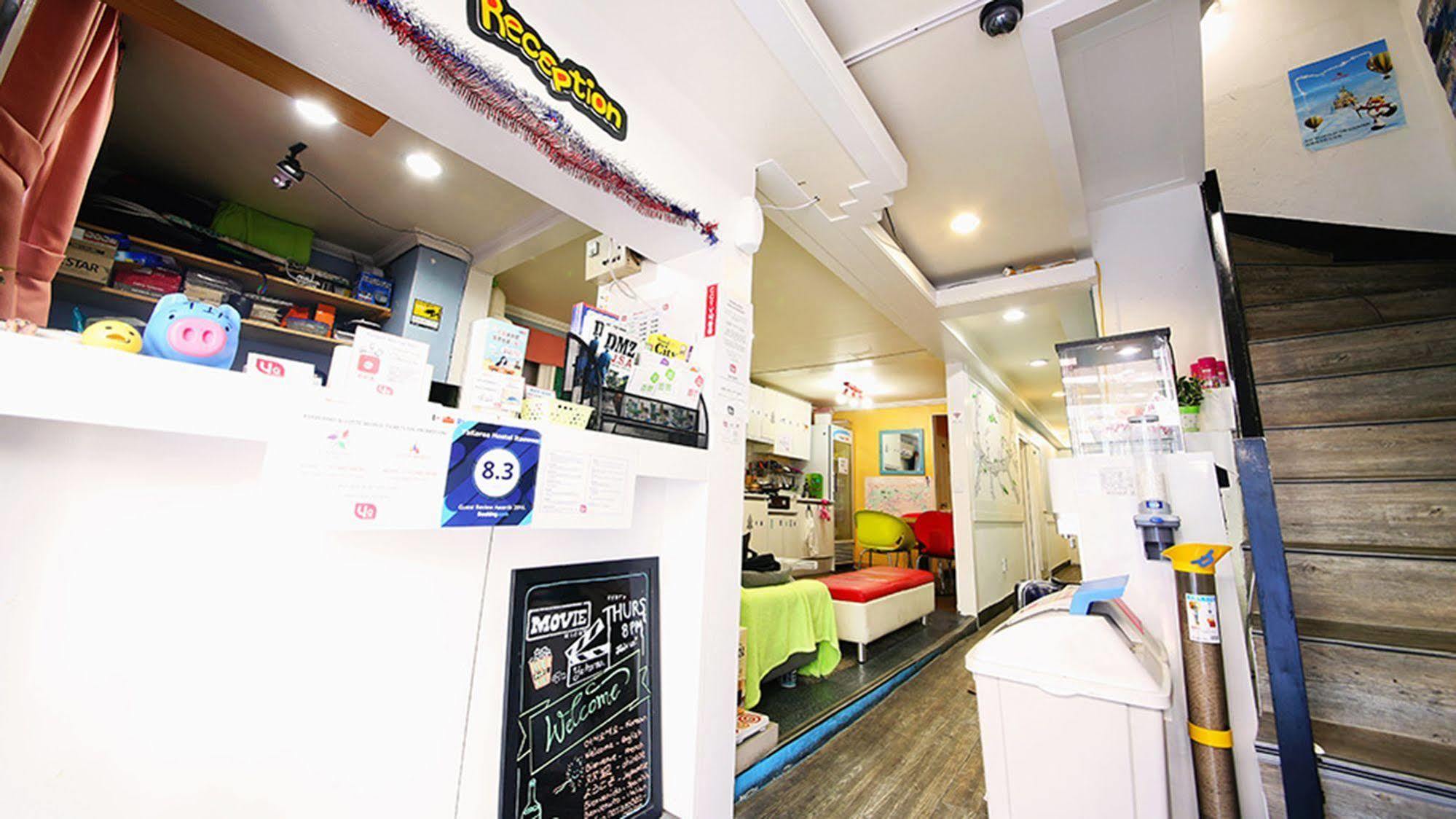 Yakorea Hostel Itaewon Сеул Экстерьер фото